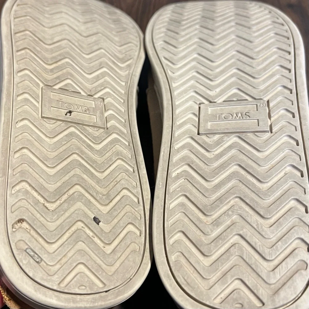 TOMS Men’s “Culver” Slip On Coated Linen + Suede Boat Shoes